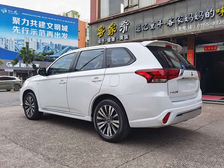 Mitsubishi Outlander 2021 2021款 2.0L 两驱畅行版 5座