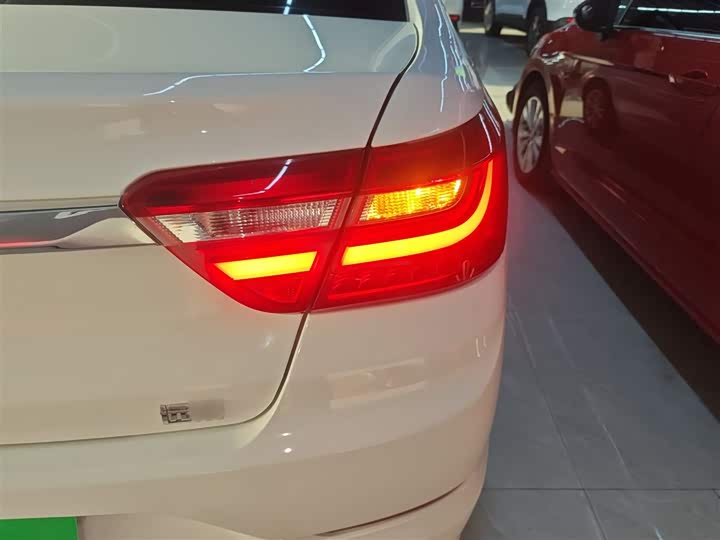 Geely Vision 2020 2020款 1.5L 手动亚运版