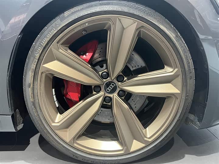 Audi RS 5 2023 2023款 RS 5 2.9T Sportback 暗金版