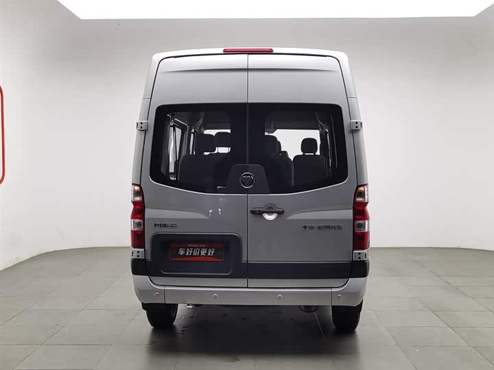 Foton Tuyano 2022 2022款 2.0T手动都市版多功能短轴中顶后单胎5/6/9座4F20TC3