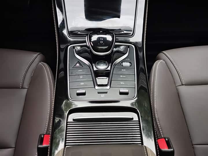 BYD Song Max Hybrid 2022 2022款 DM-i 105KM 旗舰型