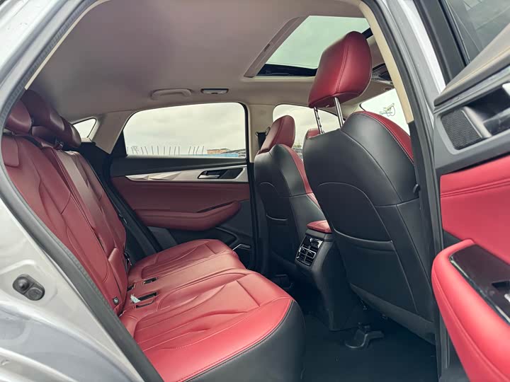 Changan CS85 Coupe 2021 2021款 1.5T DCT尊贵型