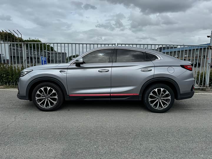 Changan CS85 Coupe 2021 2021款 1.5T DCT尊贵型