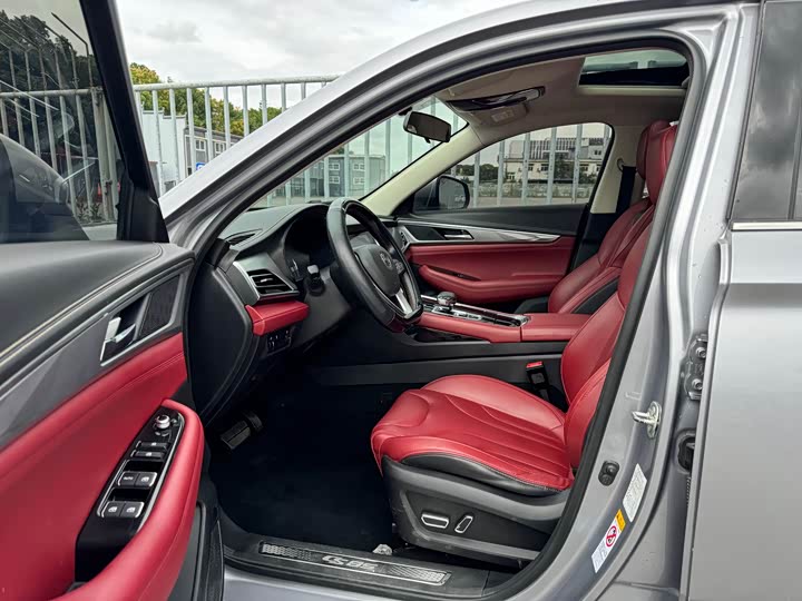 Changan CS85 Coupe 2021 2021款 1.5T DCT尊贵型