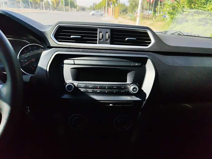 Great Wall Wingle 5 2021 2021款 2.4L汽油两驱进取型大双排国VI 4K22D4M