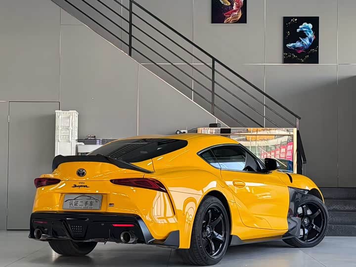 Toyota Supra 2022 2022款 GR SUPRA 3.0T 标准型