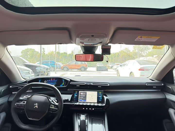 Peugeot 508L Hybrid 2021 2021款 1.6T 插混驾控版