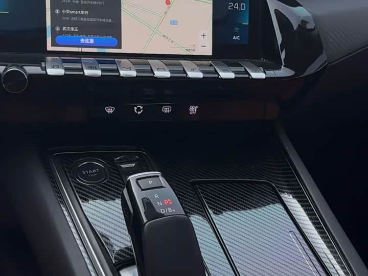 Peugeot 508L Hybrid 2021 2021款 1.6T 插混驾控版