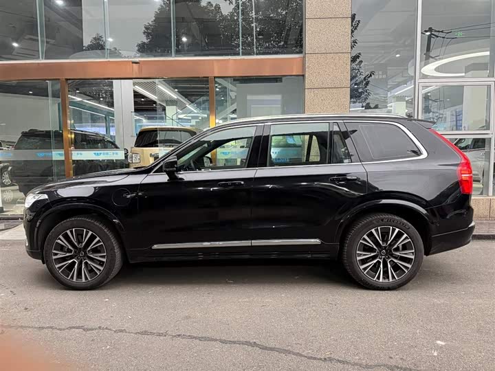 Volvo XC90 Hybrid 2024 2024款 T8 智尊豪华版 7座