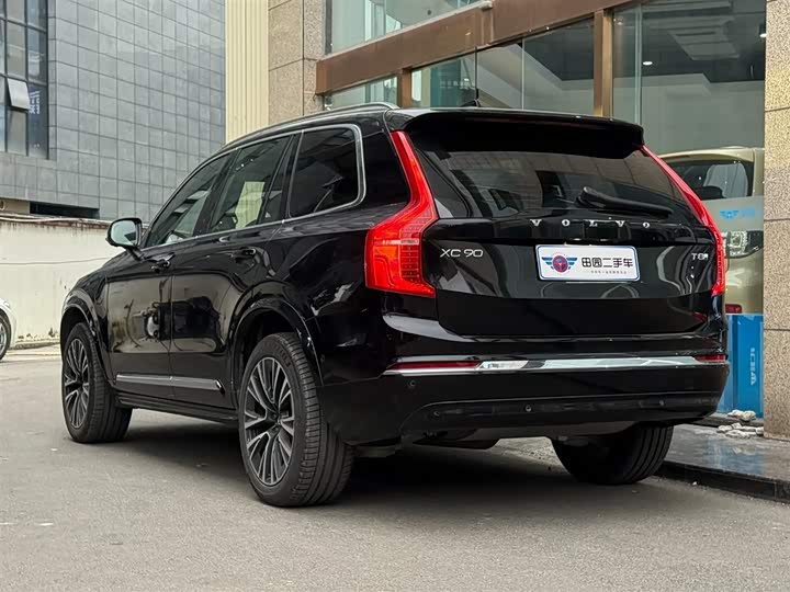 Volvo XC90 Hybrid 2024 2024款 T8 智尊豪华版 7座