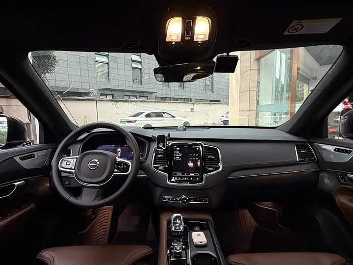 Volvo XC90 Hybrid 2024 2024款 T8 智尊豪华版 7座