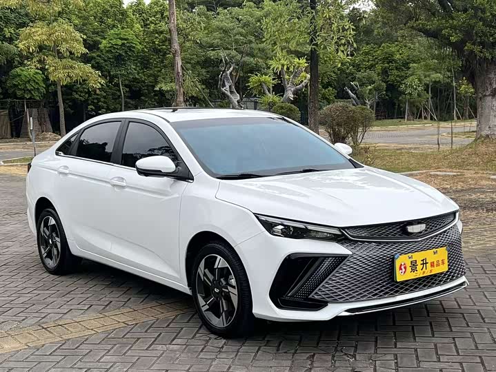 2022 Geely Emgrand L Hi·P Hybrid