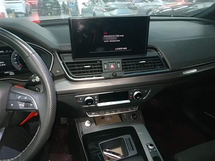 Audi Q5L Sportback 2022 2022款 45 TFSI 豪华型