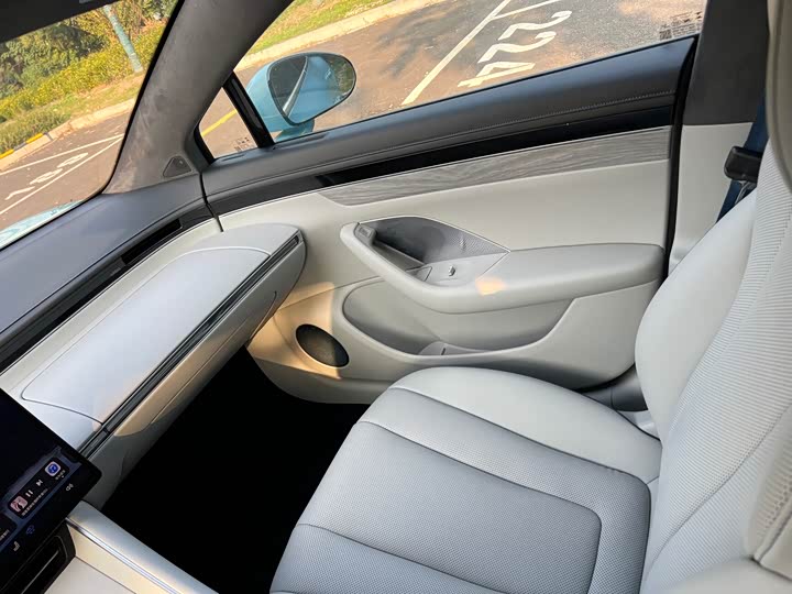 Luxeed S7 2025 2025款 705km Max