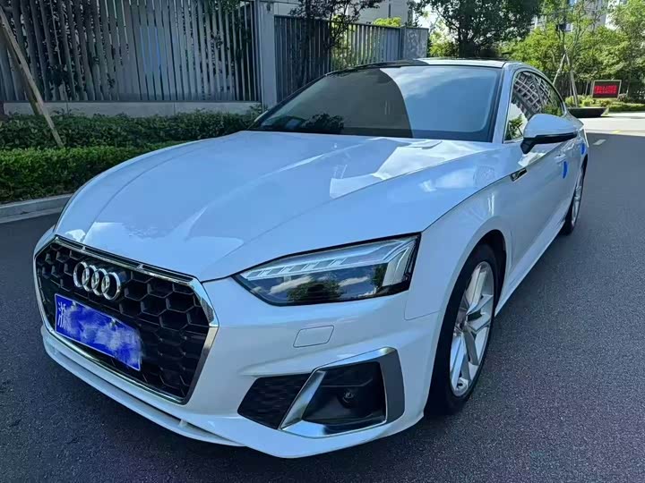 Audi A5 2024 2024款 Sportback 40 TFSI 时尚动感型