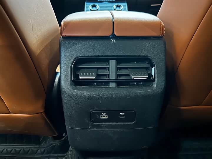 Jetour Shanhai L7 2024 2024款 1.5T 120km MAX 5座