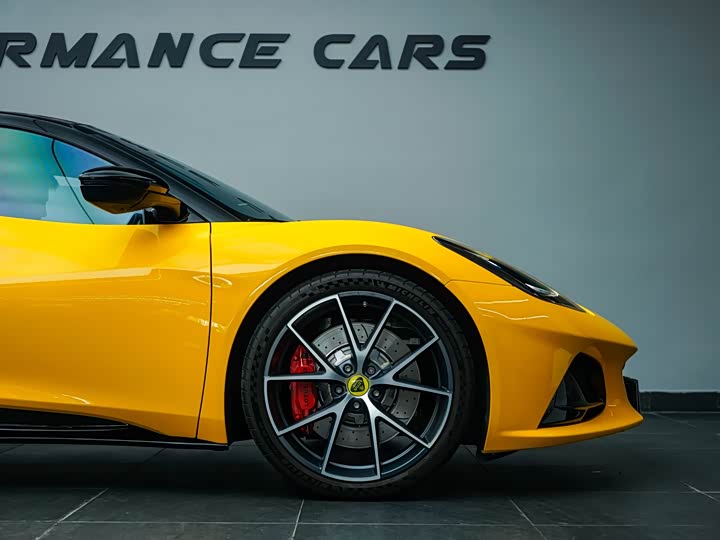 Lotus Emira 2021 2021款 2.0T DCT First Edition