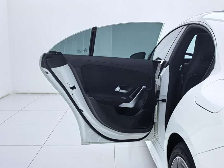 Mercedes-Benz CLA-Class 2022 2022款 改款 CLA 200