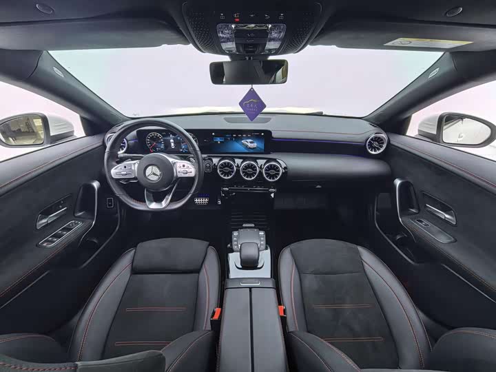 Mercedes-Benz CLA-Class 2022 2022款 改款 CLA 200