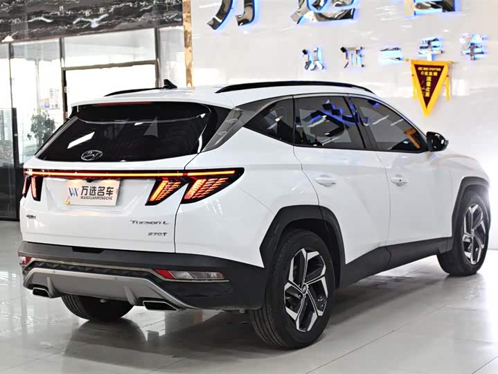 Hyundai Tucson L 2023 2023款 途胜L 1.5T 自动两驱LUX尊贵版