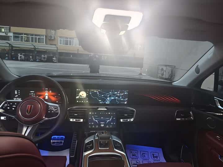 Hongqi E-HS9 2022 2022款 690km 旗享版 六座