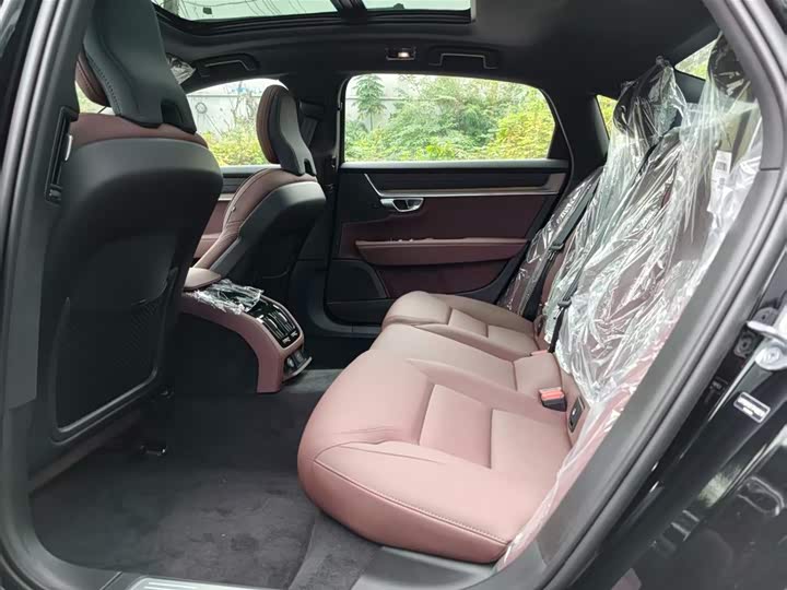 Volvo S90 2026 2026款 B5 智逸豪华版