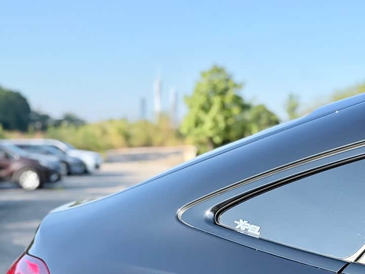 Mercedes-Benz GLE-Class Coupe 2024 2024款 GLE 450 4MATIC 轿跑SUV 时尚型