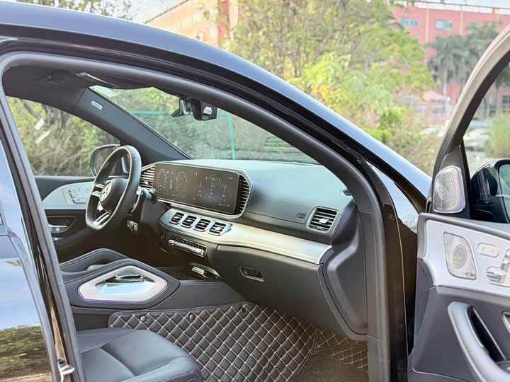 Mercedes-Benz GLE-Class Coupe 2024 2024款 GLE 450 4MATIC 轿跑SUV 时尚型