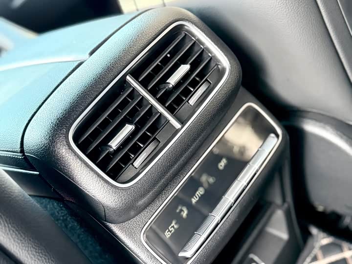 Mercedes-Benz GLE-Class Coupe 2024 2024款 GLE 450 4MATIC 轿跑SUV 时尚型