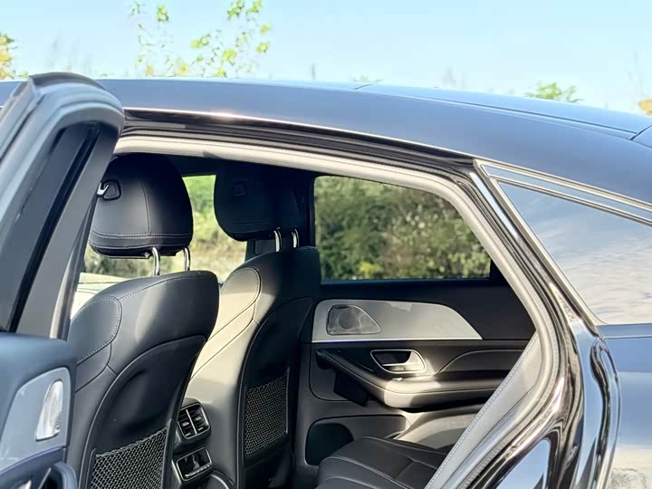 Mercedes-Benz GLE-Class Coupe 2024 2024款 GLE 450 4MATIC 轿跑SUV 时尚型