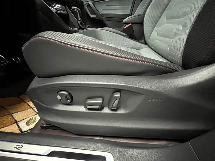 Volkswagen Tiguan X 2023 2023款 330TSI 两驱旗舰版