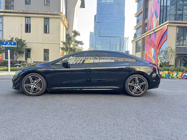 Mercedes-Benz EQE AMG 2023 2023款 AMG EQE 53 4MATIC+