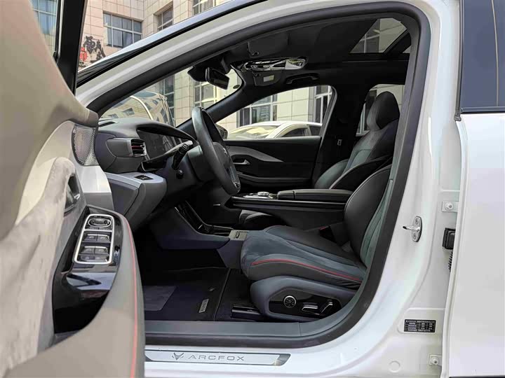 BAIC Arcfox Alpha S 2022 2022款 HI版 高阶版