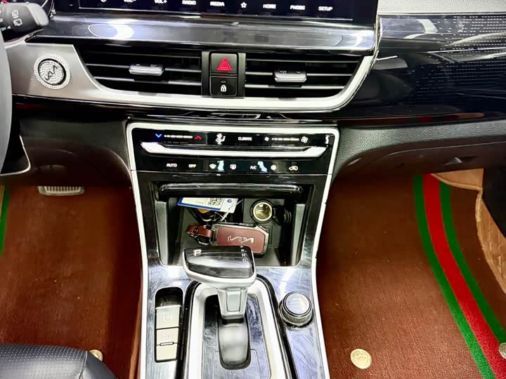 Kia KX3 2021 2021款 1.5L CVT潮流版