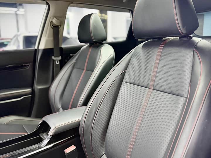 Kia KX3 2021 2021款 1.5L CVT潮流版