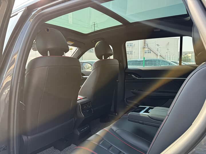 Roewe RX5 Max 2022 2022款 1.5T 自动有为旗舰版