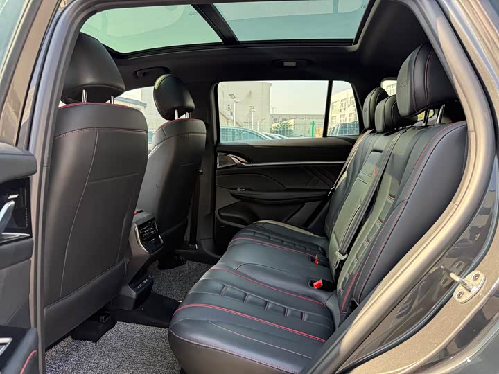 Roewe RX5 Max 2022 2022款 1.5T 自动有为旗舰版