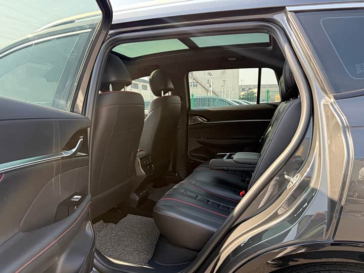 Roewe RX5 Max 2022 2022款 1.5T 自动有为旗舰版