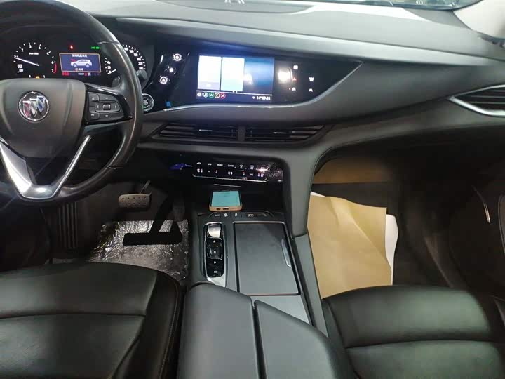 Buick Enclave 2022 2022款 652T 四驱尊贵型 7座