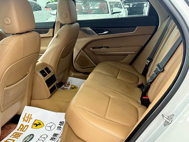 Jaguar XF L 2024 2024款 2.0T P250 两驱尊享豪华版