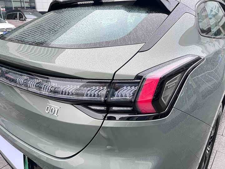 Zeekr 001 2025 2025款 WE版 100kWh 后驱
