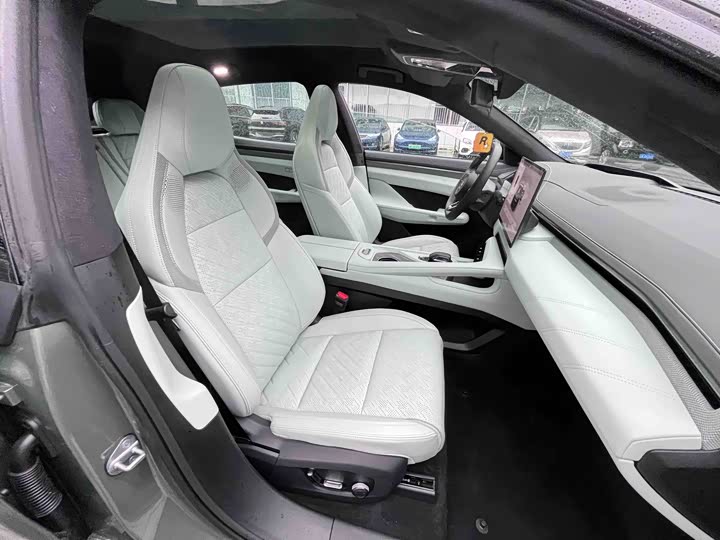 Zeekr 001 2025 2025款 WE版 100kWh 后驱