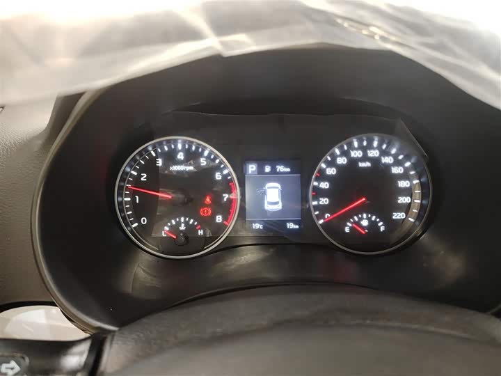 Kia KX1 2021 2021款 1.4L CVT天窗款