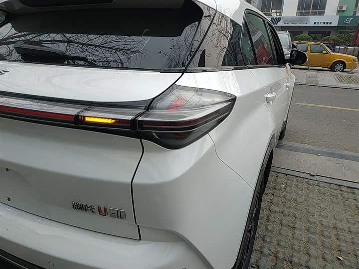 Hozon U 2023 2023款 哪吒U-Ⅱ 挑战版 500 U秀 磷酸铁锂