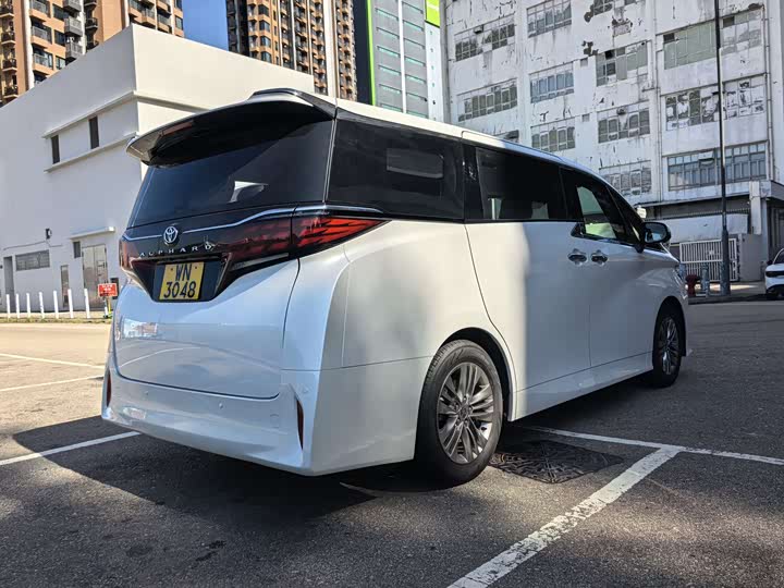 Toyota Alphard 2025 2025款 双擎 2.5L 尊贵黄金版