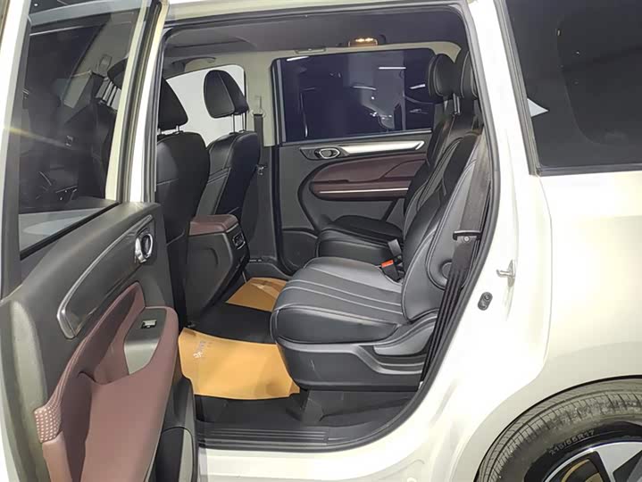 GAC Trumpchi M6 2023 2023款 PRO 270T DCT豪华版