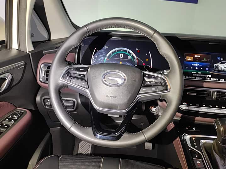 GAC Trumpchi M6 2023 2023款 PRO 270T DCT豪华版