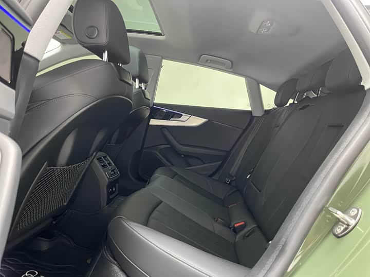 Audi A5 2024 2024款 Sportback 40 TFSI 时尚动感型