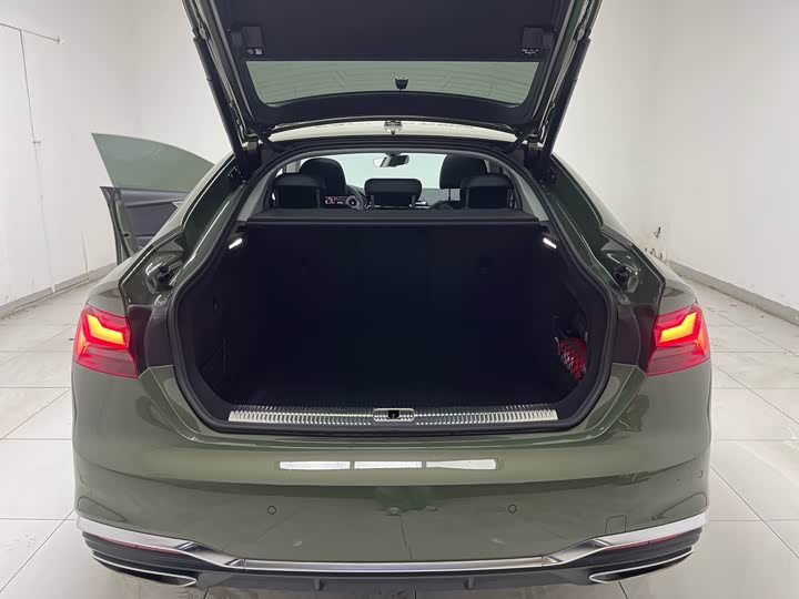 Audi A5 2024 2024款 Sportback 40 TFSI 时尚动感型