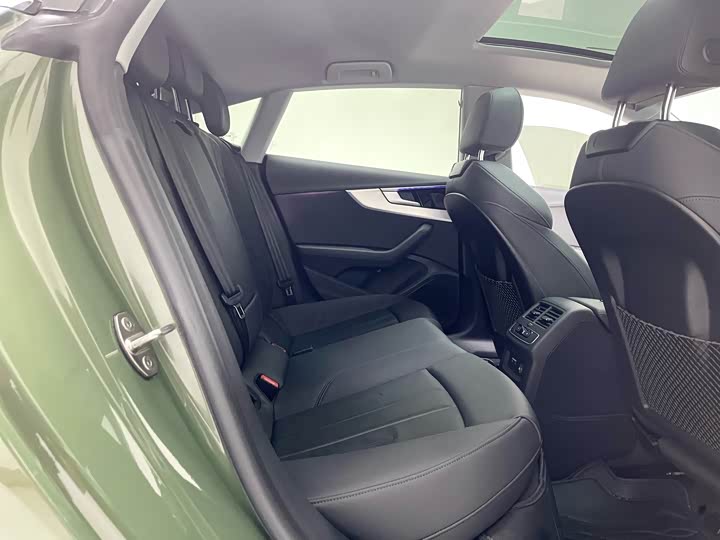 Audi A5 2024 2024款 Sportback 40 TFSI 时尚动感型